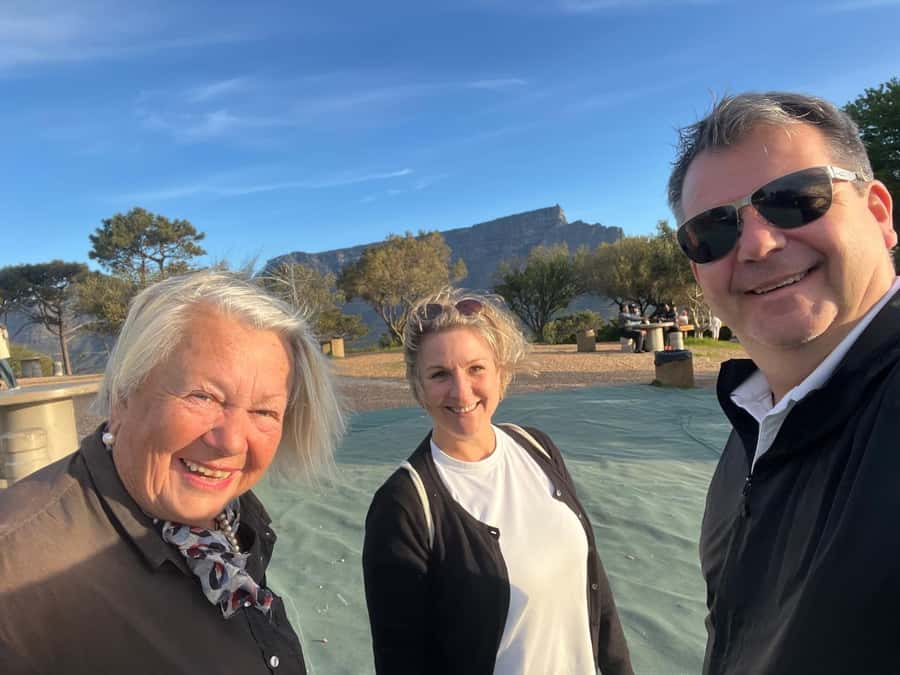 Cape Town: Private Walking Tour with a Local - What you’ll actually do on the walk: photo stops, stories, and scenic pauses