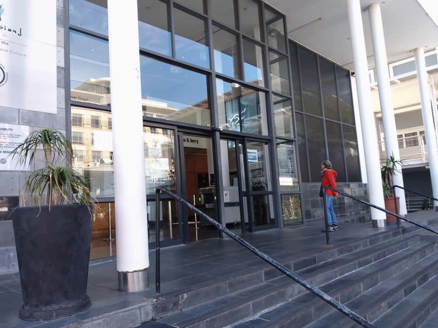 Cape Town: Robben Island Ferry and Guided Tour - The V&A Waterfront Ferry Ride With Table Mountain in View