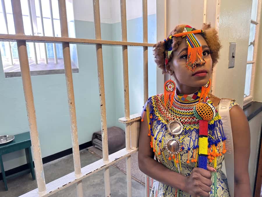 Cape Town: Robben Island Ferry Ticket and Guided Prison Tour - Who should book this Robben Island prison tour
