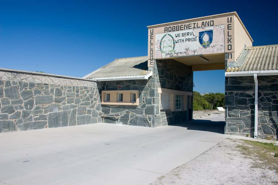 Cape Town: Robben Island Ferry Ticket and Townships Tour - District Six to Langa: Laying the Groundwork with Old Pass Office and Robert Sobukwe