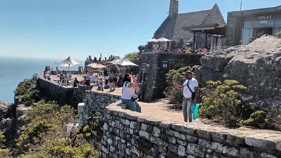 Cape Town: Robben Island plus Table Mountain Tickets - Weather and comfort: the two things that can change your day