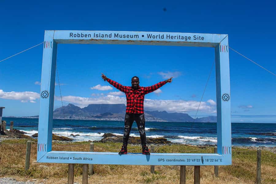 Cape Town: Robben Island plus Table Mountain Tickets - Guided Robben Island Museum walk, and why your guide’s story matters