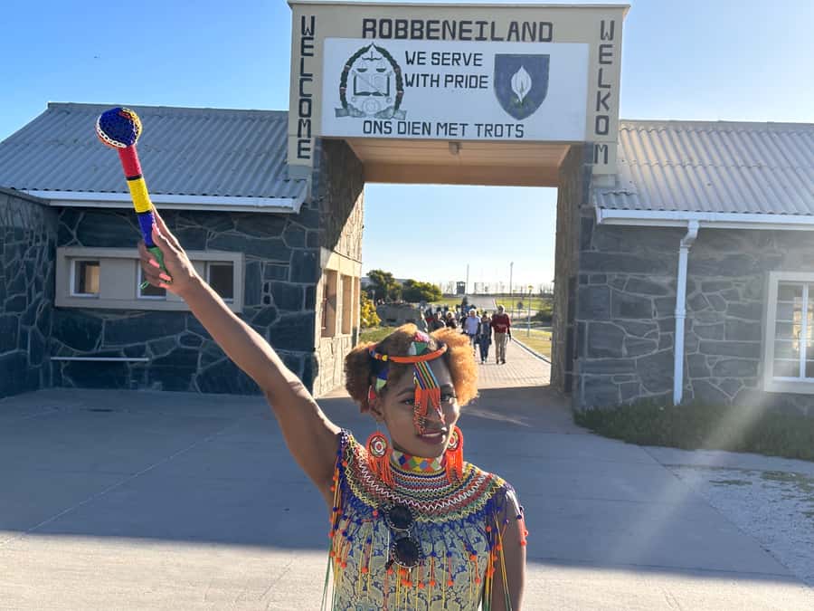 Cape Town: Robben Island & Table Mountain w/Hotel Transfer - Ticket Time Saved: What Skip-The-Line Really Means Here