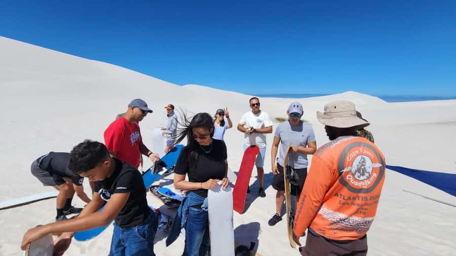 Cape Town: Sand Dunes 4x4 Sandboarding Tour - How the One-Hour Flow Works, from Tari to the Dune Top
