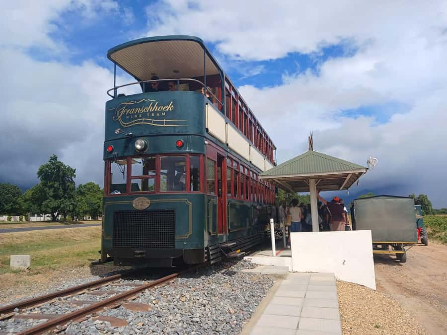 Cape Town: Stellenbosch, Franschhoek, Wine Tasting and Tram - The big picture: wine estates plus Mandela’s last prison stop