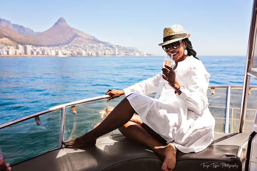 Cape Town: Sunset Champagne Cruise - Champagne Included: How the Wine Part Works