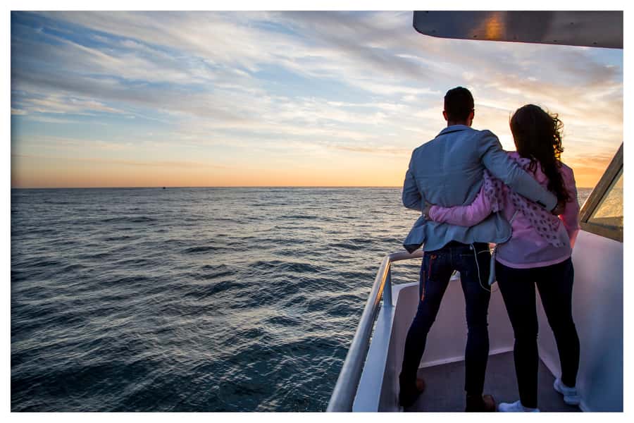Cape Town: Sunset Champagne Cruise and 3-Course Dinner - Who This Sunset Champagne Cruise Works Best For