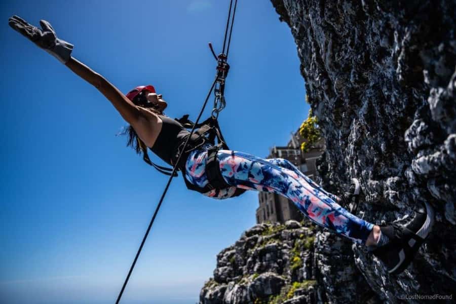 Cape Town: Table Mountain Abseiling Experience - Table Mountain abseiling: what makes this feel different in Cape Town