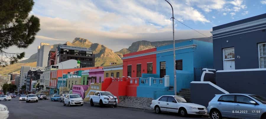 Cape Town: Table Mountain,Cape Point & Penguins Private Tour - Bo-Kaap Malay Quarter and Muizenberg: Color Stops You Can Actually Enjoy