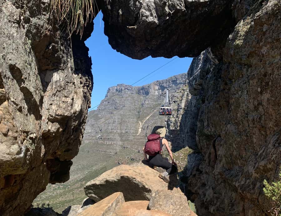 Cape Town: Table Mountain Guided Hike with Spectacular Views - Small-group energy, solo-friendly, and guides with real experience