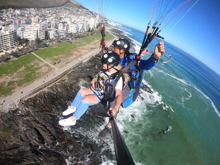 Cape Town: Tandem Paragliding Flight with the Experts - Flying over Cape Town: what you can actually expect to see