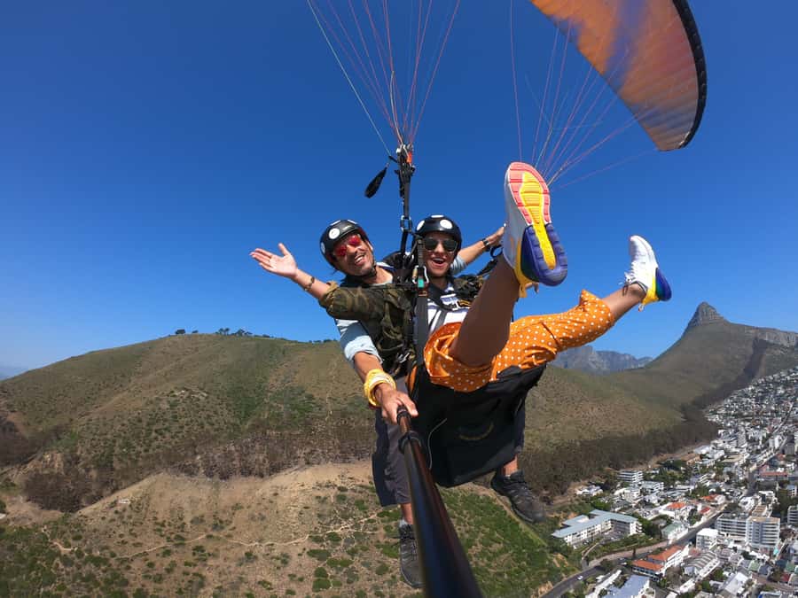 Cape Town: Tandem Paragliding Flight with the Experts - Safety and instruction: the “qualified instructor” part you should care about