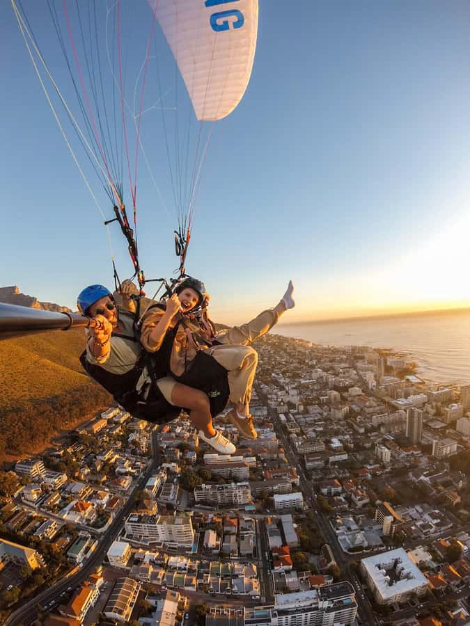 Cape Town: Tandem Paragliding Flight with the Experts - Getting started at Signal Hill car park, and meeting Mike and the team