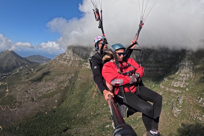 Cape Town Tandem Paragliding Square 1 Paragliding - The flight: coastline views and why timing matters