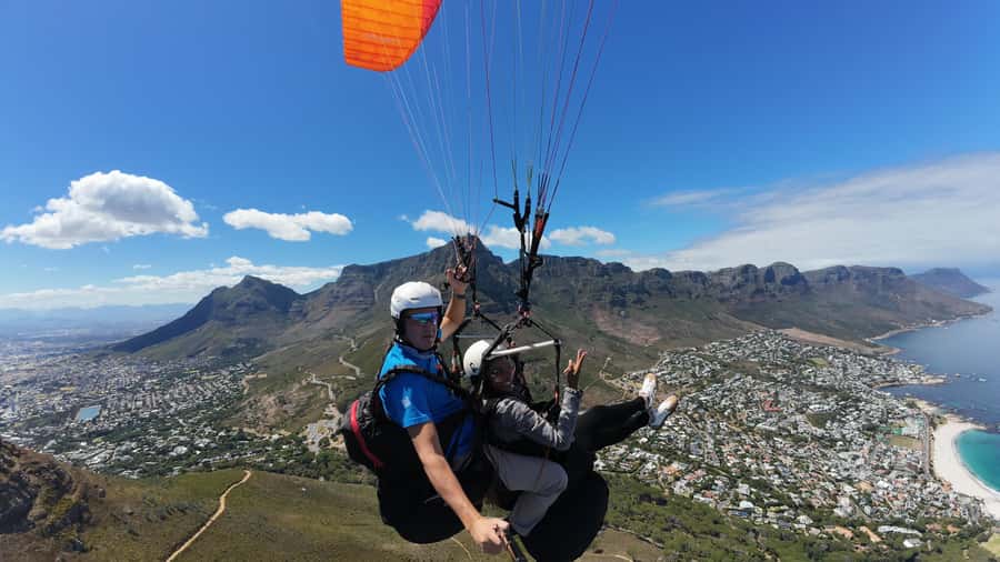 Cape Town: Tandem Paragliding with Instructor - Why Tandem Paragliding Over Cape Town Feels So Easy