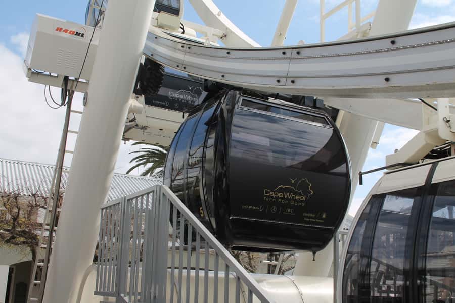 Cape Town: The Cape Wheel Ticket - Cape Wheel at the V&A Waterfront: where the 360-degree view starts