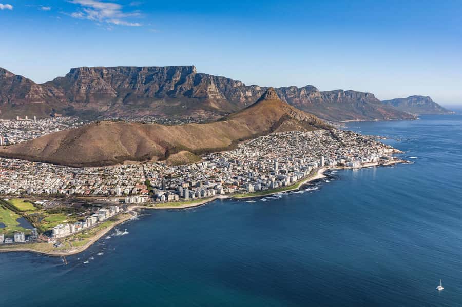 Cape Town Two Oceans Scenic Helicopter Flight - 27min - Who this Cape Town helicopter flight suits best