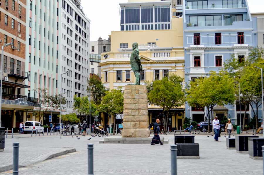 Cape Town Uncovered : Half-Day City Tour and Table Mountain - Price and logistics: what $52 really buys, and what you should budget
