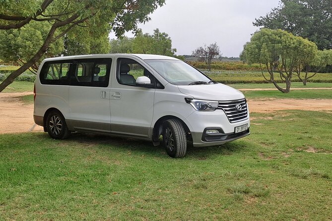 Chauffeur Drive in Cape Town - Smooth 9:00 am pickup in Cape Town City Centre