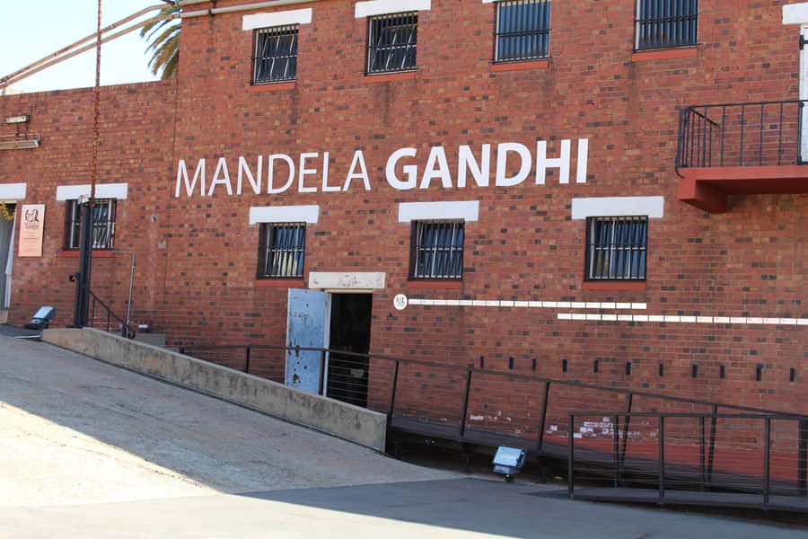 Constitutional Hill & Apartheid Museum Half Day Tour - Apartheid Museum self-guided time: making your 2 hours count