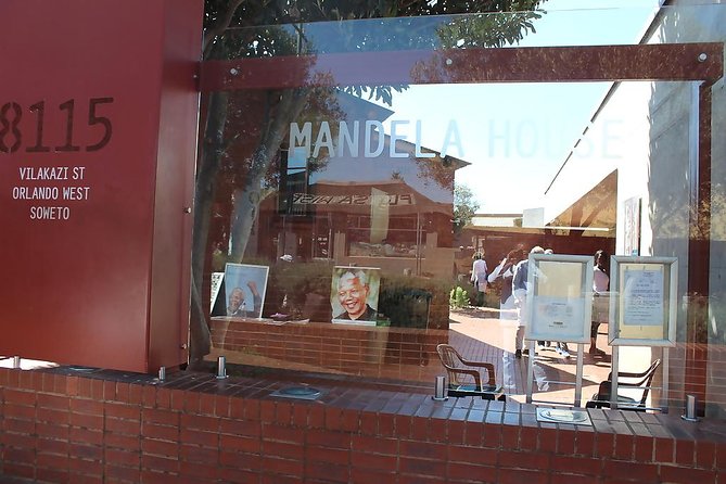 Constitutional Hill,Johannesburg City and Apartheid Museum with Soweto Day Tour - Downtown Joburg by car: comparing segregation in real space