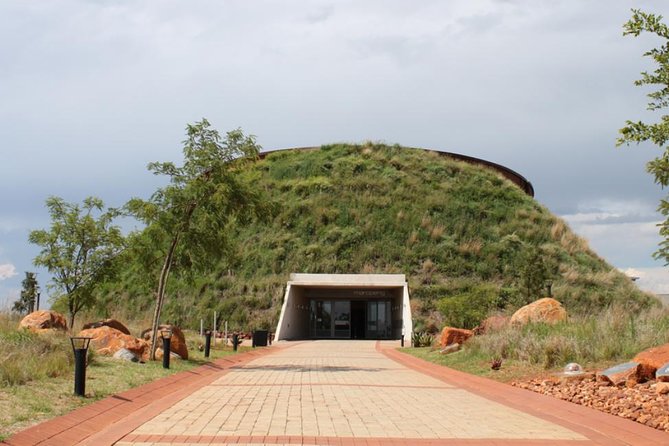 Cradle of Humankind World Heritage Site - Maropeng Visitor Centre: the story of human origins made usable