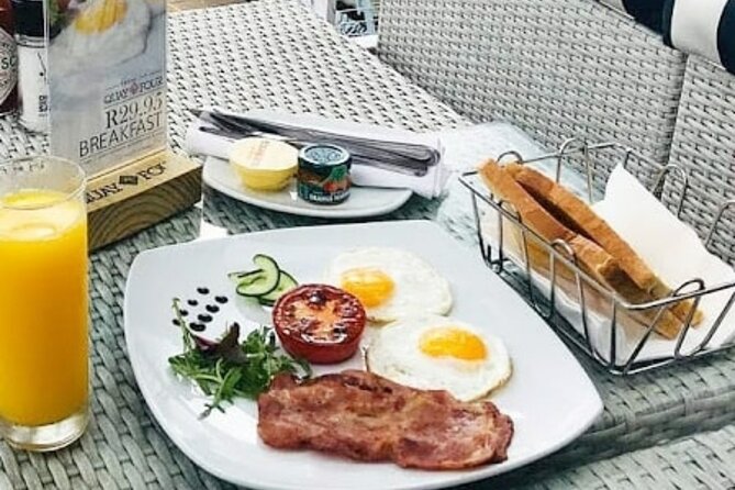 Cruise & Dine Breakfast– Prosecco Morning Cruise and Breakfast - Price and Value: Is $47.04 Worth It?