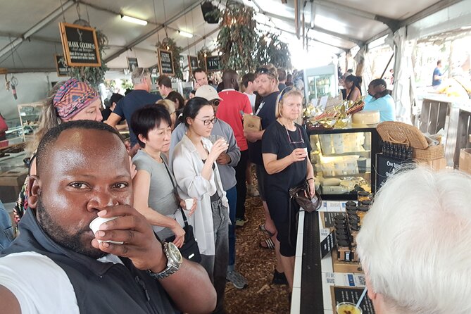 Culinary explorations: Flavors on a 3-Hour Food and Drink Tour. - Guides and Customization: Getting More From the Tour