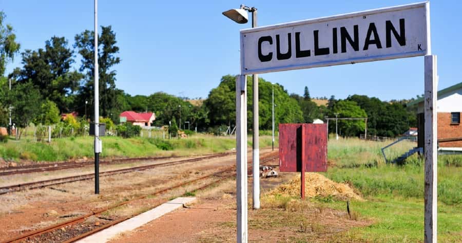 Cullinan Diamond Mine & Pretoria Full Day Tour - Getting Started: Johannesburg Pickup and the Long Drive to Cullinan