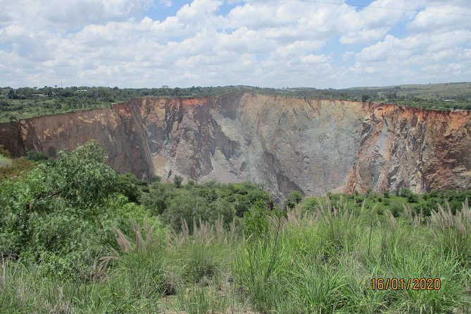 Cullinan Diamond Mine Tour - How the Day Flows From Johannesburg or Pretoria