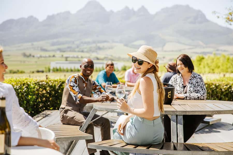 CUSTOMISED PRIVATE WINE TOUR WITH LUNCH - CAPE TOWN - Kanonkop Wine Estate: Pinotage at a Serious South African Name