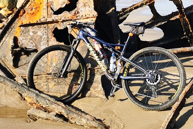 Cycling The Cradle of Humankind in Game Reserve - Tar, off-road singletrack, small hills, and the dam loop feel