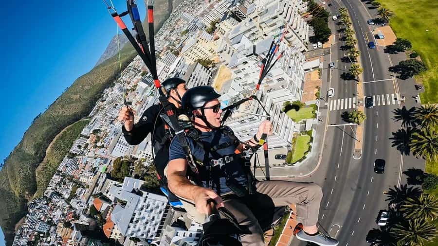 Discover Cape Town Tandem Paragliding - From pick-up to takeoff, this is a tight 2-hour plan