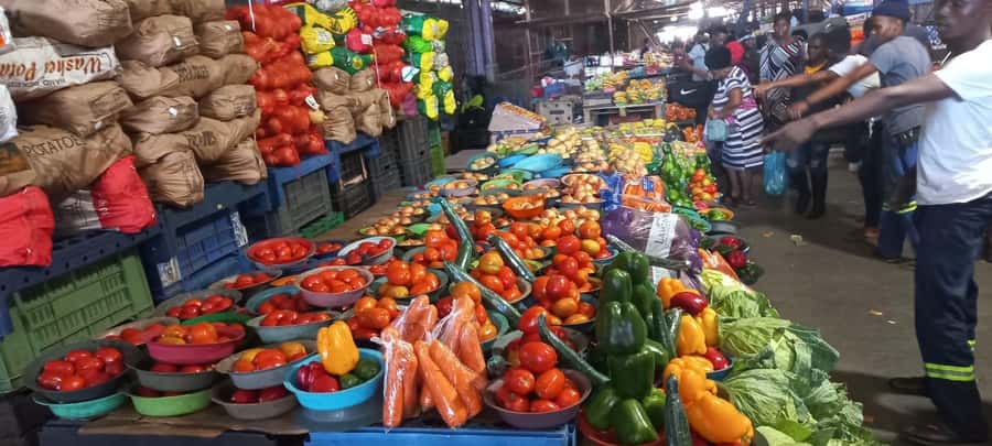 Durban: Local Markets and Culture Guided Walking Tour - Victoria Street Market for Souvenirs, Spices, and Street-Level Deals