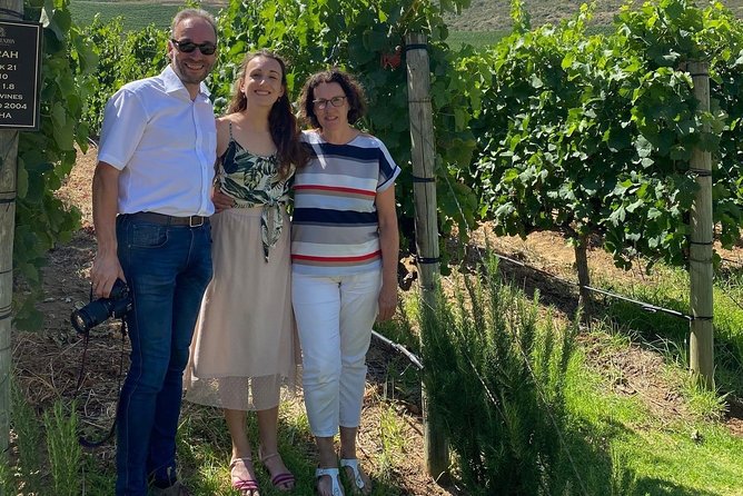 Exclusive Wine and Cape Town Tours by Martin Stevens - Lunch on your own, then a third winery stop