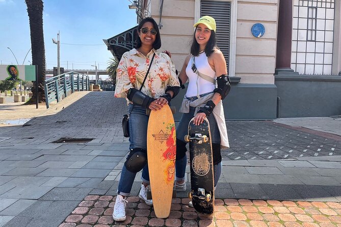 Exploring Johannesburg through Skateboarding - incl. skate lesson for beginners! - Why this Johannesburg skateboard format works
