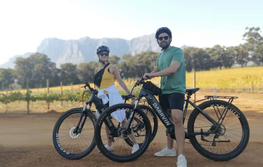 Franschhoek: E-Bike & Wine Tour (Shared Tour) - What to bring (and how to stay comfortable for 4 hours)