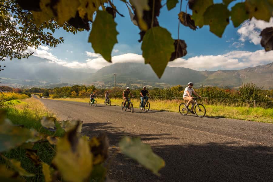 Franschhoek: Private E-bike Ride & Wine Experience - Pickup, van ride, and your first 15 minutes in Franschhoek Village
