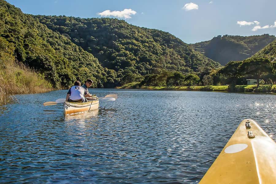 From Cape Town: 3-Day Garden Route Highlights and 4x4 Safari - Overnight choices in Oudtshoorn: the trade-off is location and vibe