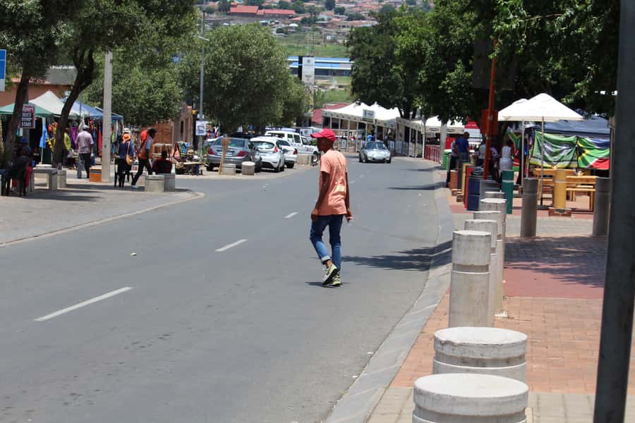 From Johannesburg: Pretoria, Soweto & Apartheid Museum Tour - Price and logistics value: small group, audio guide, and included entry