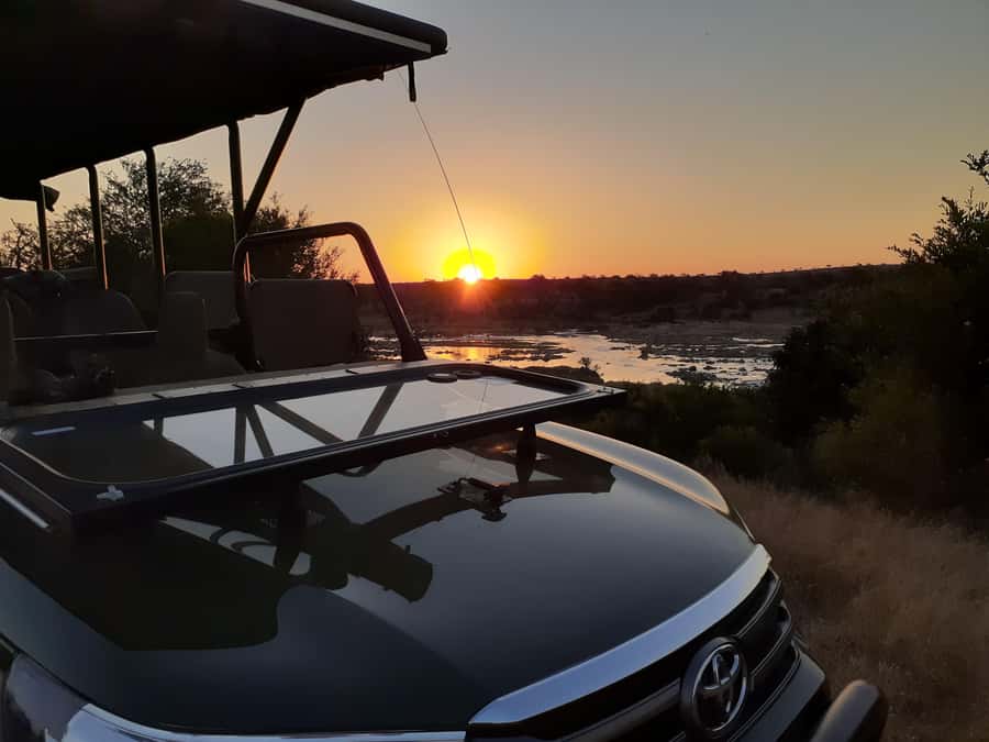 From Malelane: Half Day Kruger Park Wildlife Safari - The drive into Kruger: a real plan, not just “go and see”