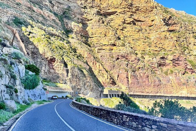 Full Day Cape Peninsula, Bo Kaap & Penguins Small Group Tour - Chapmans Peak Drive and Noordhoek Beach: Ocean Views Plus a Little Story