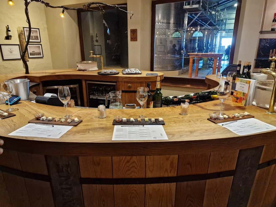 Full Day Cape Winelands Tour: Franschhoek & Stellenbosch - La Bri Wine Estate: Guided Estate Time Plus Big Views