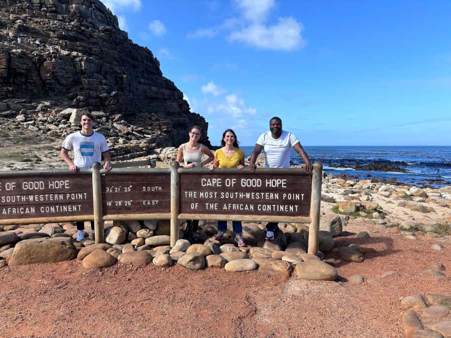 Full-Day Private Excursion: Cape of Good Hope and Penguins - Cape of Good Hope: Trails, Possible Wildlife, and Ocean Split Feeling