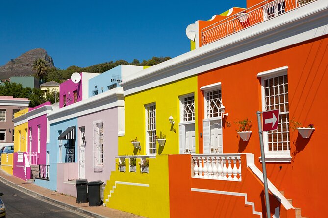 Full Day Private Walk to Freedom & Robben Island - From Bo-Kaap to District Six, you’re reading Cape Town like a timeline