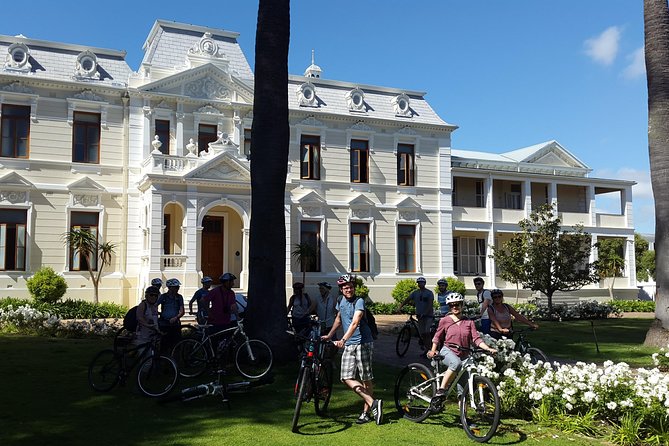 Guided Bike Tour of Stellenbosch - Why this Stellenbosch bike-and-wine loop works in half a day