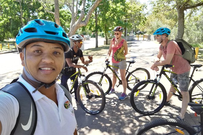 Guided Bike Tour of Stellenbosch - Bikes, pace, and guides who make the ride feel easy