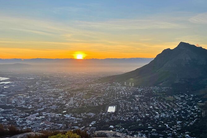 Guided Sunset/Sunrise Hike on Lions Head,Cape Town (Hotel Pickup) - Your guides, from Shamier to last-minute Nashad and Ian