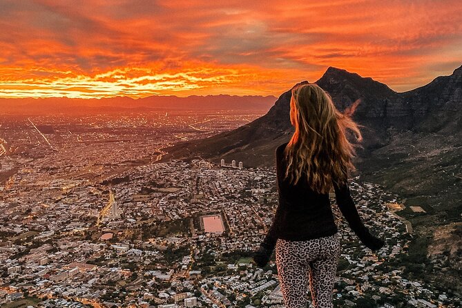 Guided Sunset/Sunrise Hike on Lions Head,Cape Town (Hotel Pickup) - Hotel pickup and the 4-hour rhythm of your hike