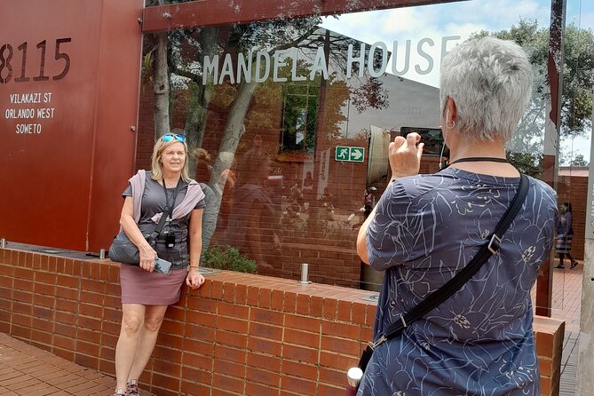 Half Day Johannesurg and Soweto Guided Tour - Hillbrow and the city’s “many directions” feel